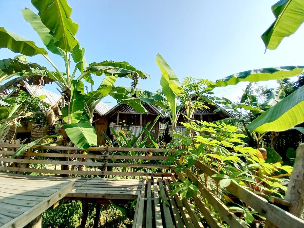 Banana Grove El Nido Hotel Bagian luar foto